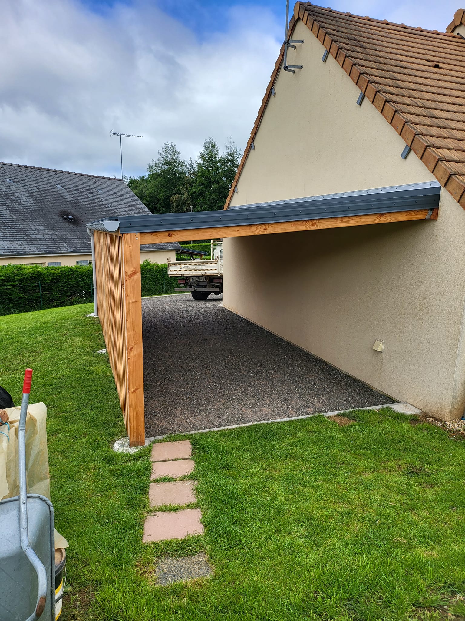 SARL LES BOIS DEBOUT - Pergolas et abris en bois